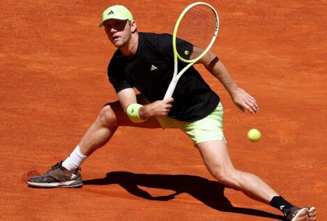 Un heroico Davidovich cae ante Zverev y deja al Mutua Madrid Open sin tenistas españoles