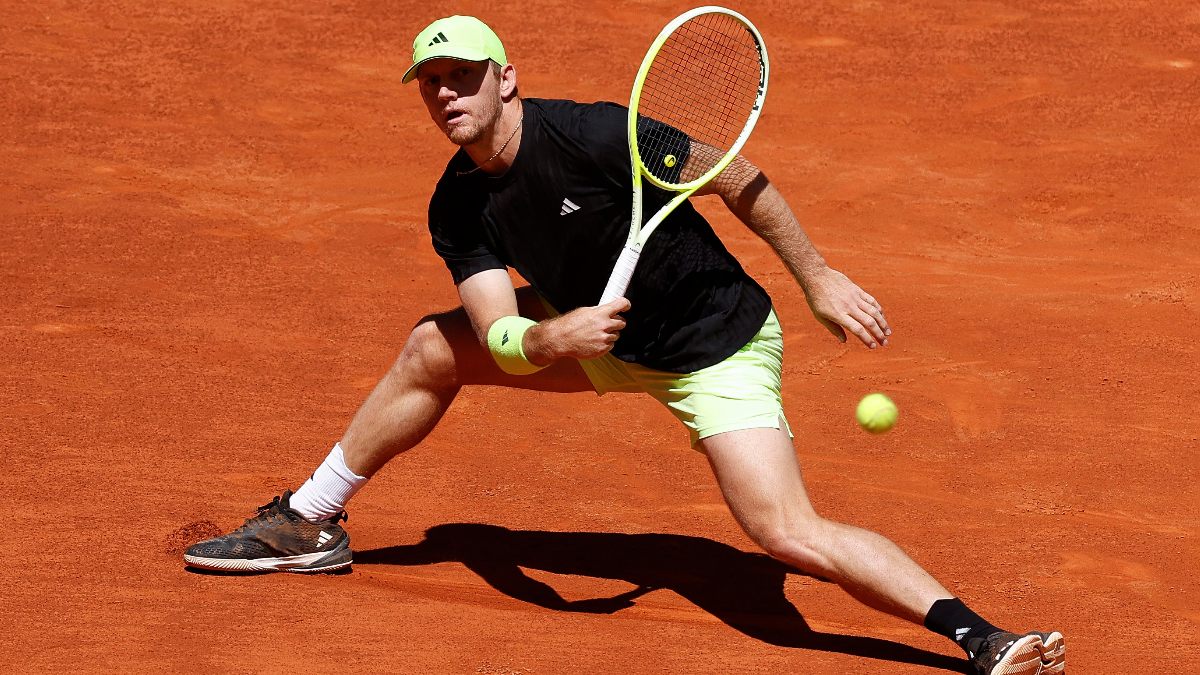 Un heroico Davidovich cae ante Zverev y deja al Mutua Madrid Open sin tenistas españoles