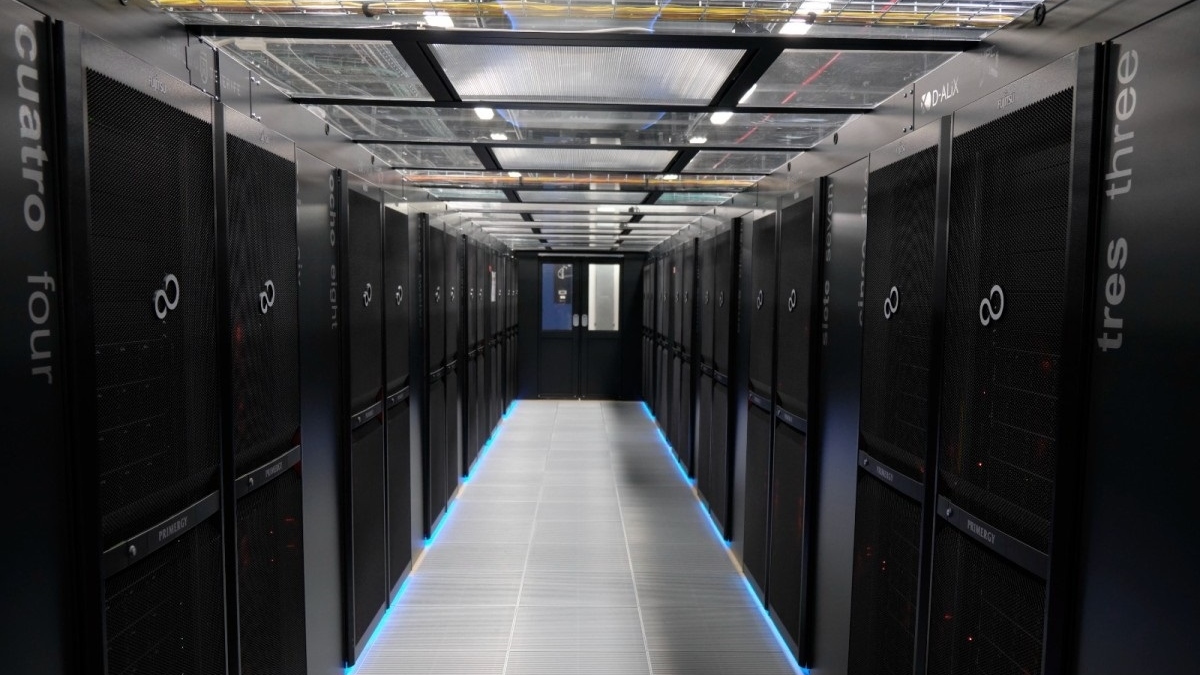Bruselas busca candidatos para ubicar cinco gigafactorías de inteligencia artificial en la UE