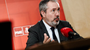 El PSOE justifica que Sánchez lleve un año sin ir al Senado por su «compleja» agenda