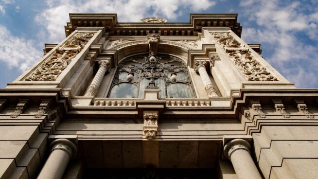 La rentabilidad de la banca española se redujo al 13,7% en el cuarto trimestre de 2024