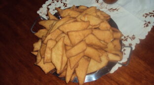 Mi abuela es de Valladolid y cada Semana Santa prepara hojuelas crujientes