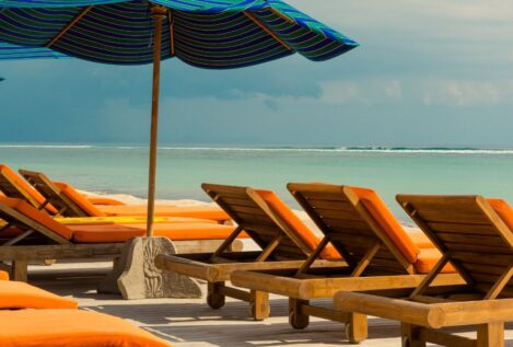 Ningún hotel te puede impedir el acceso al mar: no hay playas privadas en España
