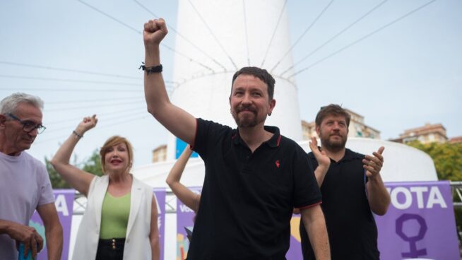 El gran negocio del mecenazgo: Iglesias levanta 785.000 euros para su televisión y un nuevo bar
