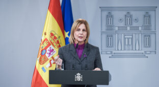 Los alcaldes exigen al ministro Bolaños que los jueces de paz puedan seguir casando gratis