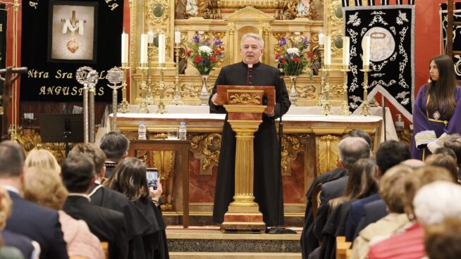 Jesús Fernández Lubiano abre la Semana Santa de Medina del Campo