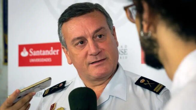 El comisario que se 'autonombró' para un puesto en EEUU dirigirá la Escuela de Policía