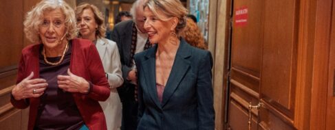 Iglesias carga en su libro contra Yolanda Díaz por emular las «idioteces» del «carmenismo»