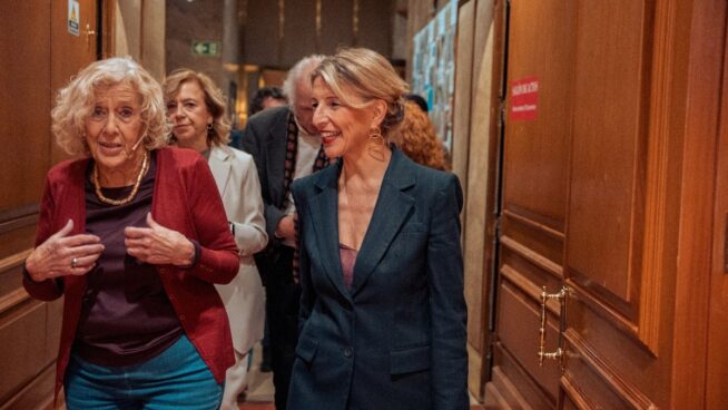 Iglesias carga en su libro contra Yolanda Díaz por emular las «idioteces» del «carmenismo»