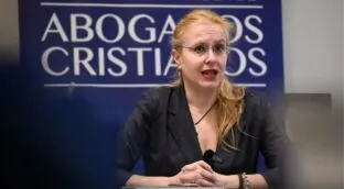 Abogados Cristianos denuncia a la médica que tramitó la eutanasia de Noelia por prevaricación