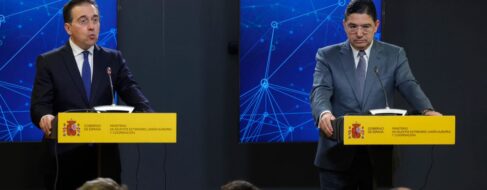 Albares se reúne con su homólogo marroquí y reitera su apoyo al plan de Rabat para el Sáhara