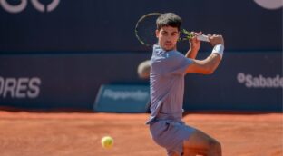 Alcaraz no competirá en el Mutua Madrid Open al seguir recuperándose de una lesión