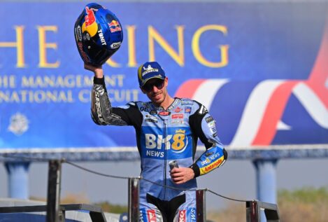 Alex Márquez reina en el Gran Premio de España, con caída de Marc