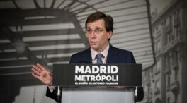 Almeida traslada a Aitana su «mejor voluntad» para salvar sus conciertos en el Bernabéu