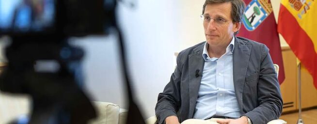 Altares en el poder: cuando la fe católica conquista los despachos de los políticos