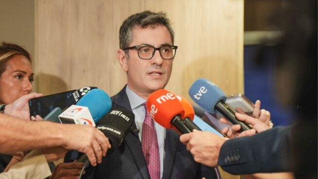 Lío en el Gobierno: Bolaños retira el recurso contra el reparto de menores exigido por el TS