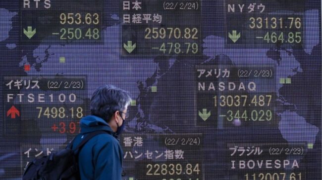 Las bolsas asiáticas remontan a la expectativa del choque comercial entre EEUU y China