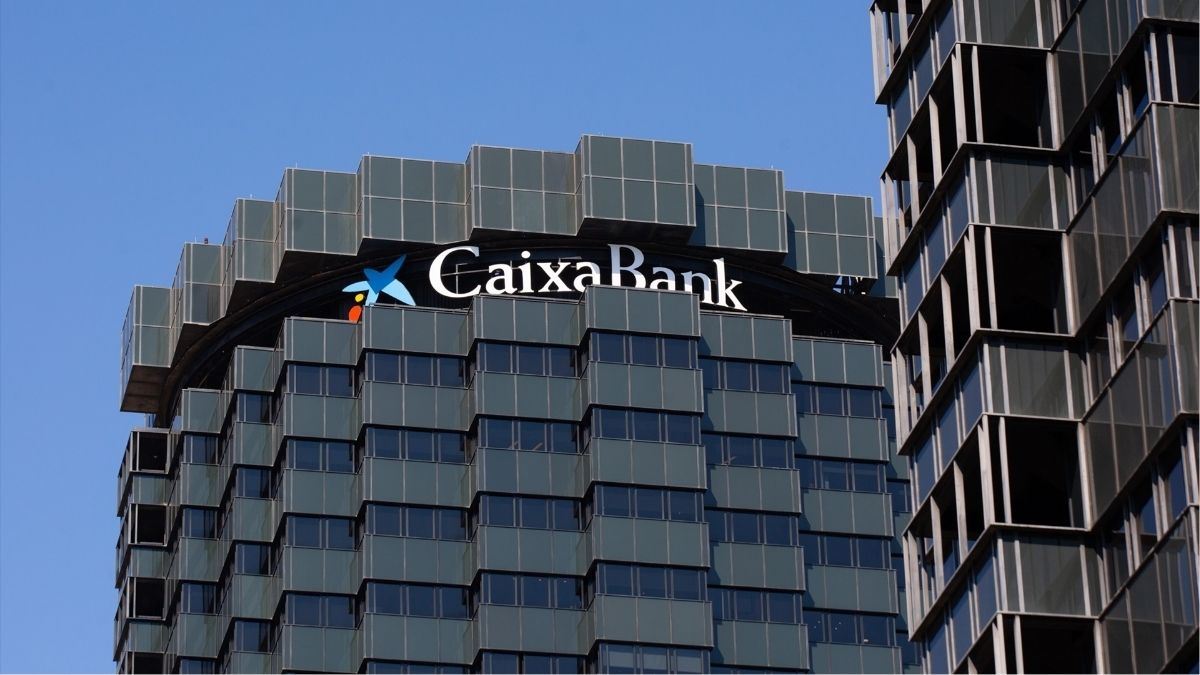 Caixabank destina 2.490 millones a financiar al sector promotor en 2024, un 7,8% más