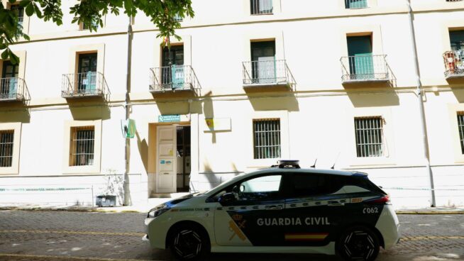 Un mando de la Guardia Civil pinchó la luz durante dos años en su vivienda del cuartel