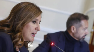 Catalá gana tiempo tras el acuerdo inédito entre Vox y sus concejales díscolos en Valencia