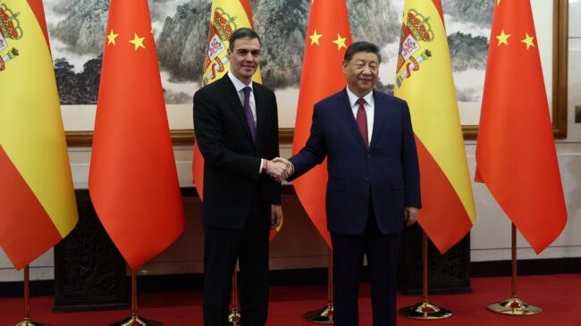 China considera «todo un éxito» la visita de Sánchez y reitera su mano tendida a la UE