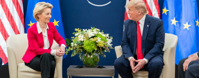 La UE sopesa un acuerdo con EEUU que pasa por aceptar un 15% de arancel generalizado