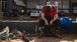 La reconstrucción por la dana dispara en 230 euros la deuda pública por valenciano