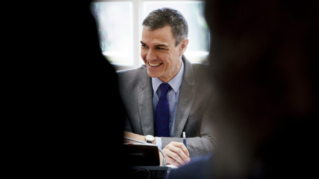 La nueva ley de asociaciones podría extinguir las acusaciones populares contra Sánchez