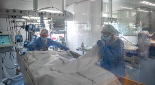 El juez del megacontrato de Illa estudia acciones penales contra varias comunidades