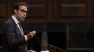 España propone un «instrumento común» en la UE para acelerar la subida del gasto en defensa