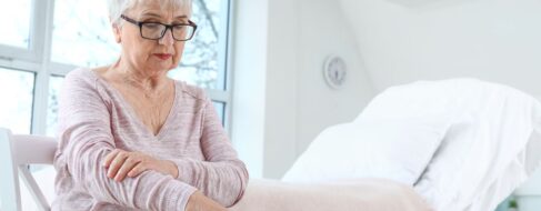 Un estudio de Nutrition Reviews vincula la curcumina con efectos neuroprotectores en el Parkinson