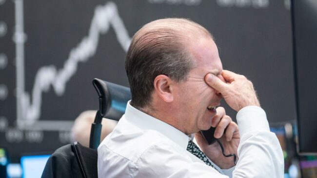 Las bolsas europeas se hunden tras la apertura y el Dax llega a caer hasta un 10%