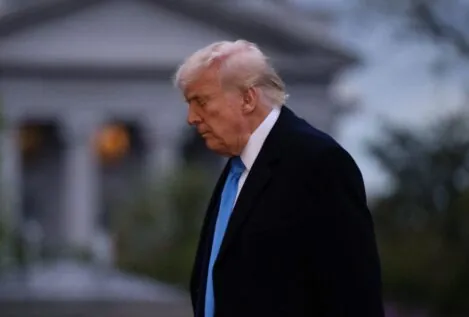 Trump amenaza a China con aranceles del 50% si no retira su represalia comercial