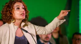 Montero desliza que la universidad privada no cumple los «estándares» para formar a médicos