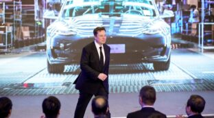 Musk reducirá a partir de mayo su dedicación al Gobierno de Trump para centrarse en Tesla