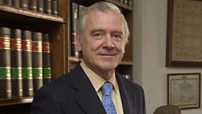 Muere Enrique Sánchez de León, ministro de Sanidad en el primer mandato de Adolfo Suárez