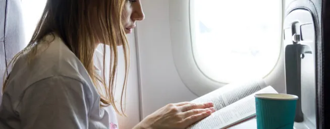 Cómo evitar el 'jet lag' en tus viajes: estos son los cinco consejos que usan los profesionales