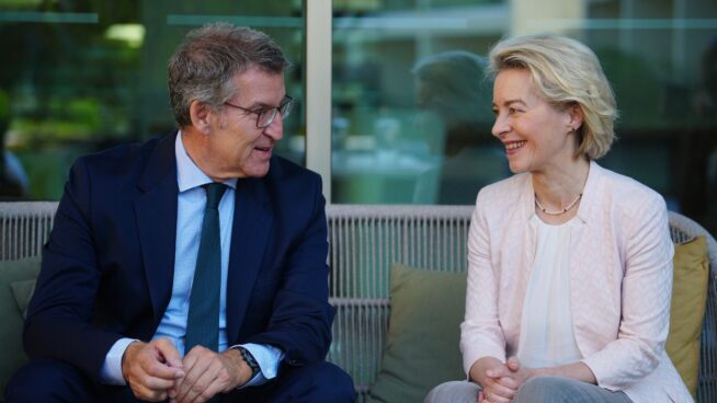 Feijóo se reunirá este miércoles con Von der Leyen para tratar la guerra comercial