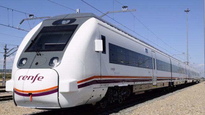 Una avería en las vías entre Andalucía y Madrid  provoca retrasos en la operación retorno
