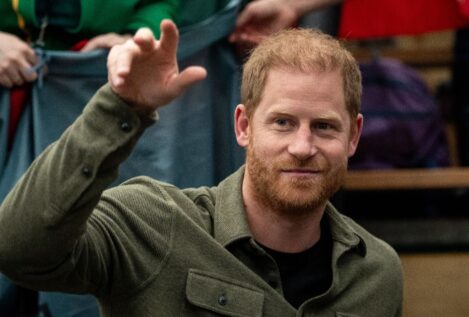 El príncipe Harry, en crisis: rechazado por su familia 'royal' y señalado por «acoso» en su ONG