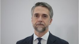 La historia de amor de Carlos Franganillo y su mujer: entre EEUU y España y con cuatro hijos