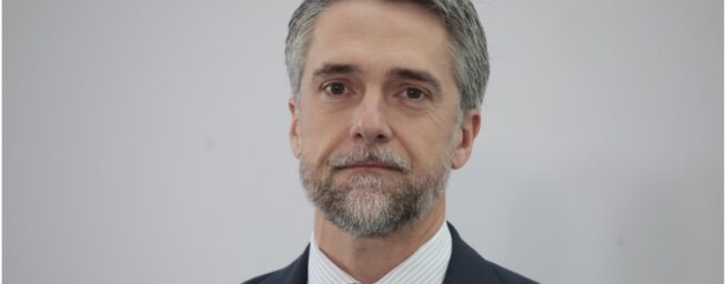 La historia de amor de Carlos Franganillo y su mujer: entre EEUU y España y con cuatro hijos