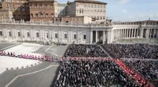 A qué hora es el funeral del papa Francisco: horario de la capilla ardiente y directo de la ceremonia