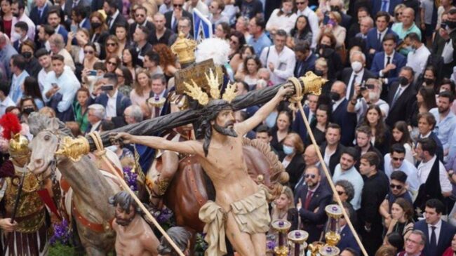 Itinerario del Martes Santo en Sevilla 2025: horario, recorridos y cofradías que salen hoy