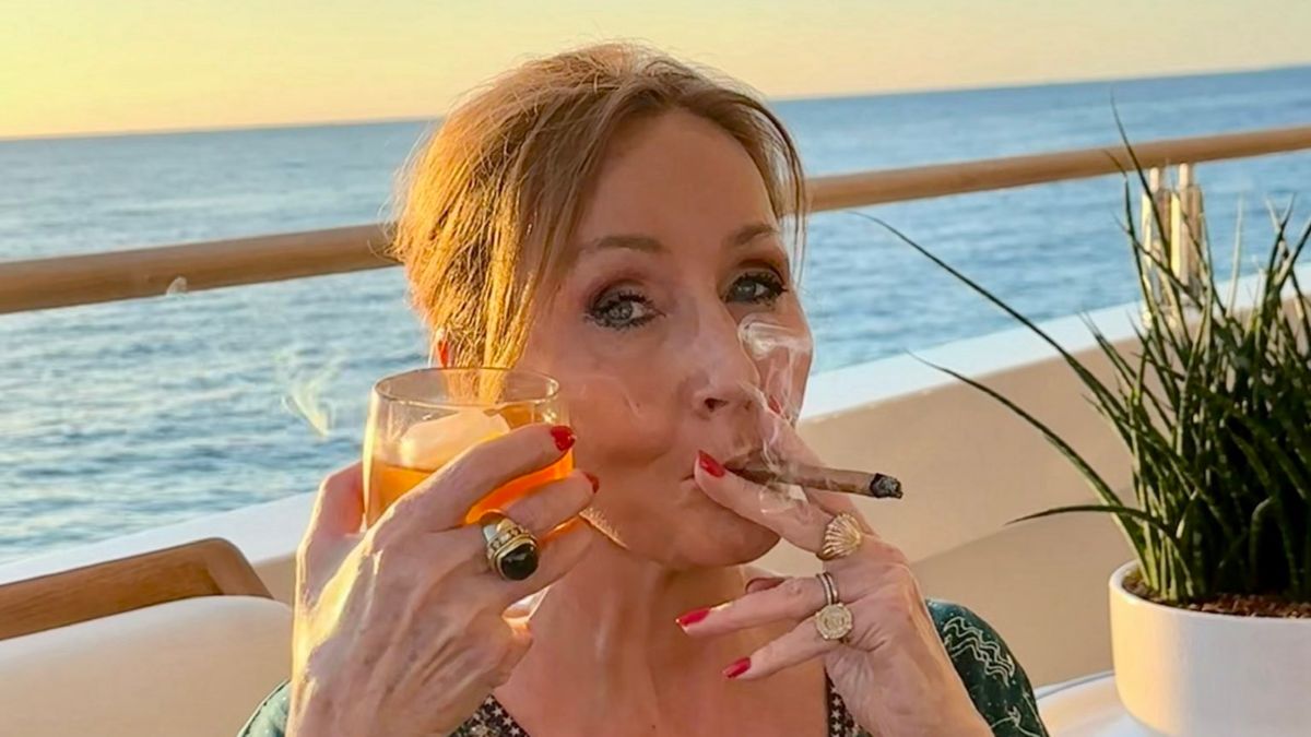 Yo también quiero fumarme un puro con J.K. Rowling
