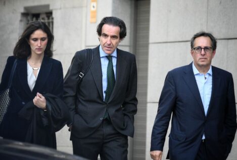 La Audiencia Nacional anula el archivo y envía a juicio a López Madrid por contratar a Villarejo