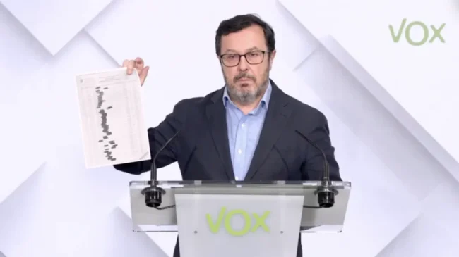 El portavoz de Vox justifica ante el juez su lista de inmigrantes detenidos: «Es crítica política»