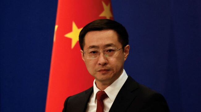 China defiende su buena relación con España tras las críticas de EEUU y carga contra Trump