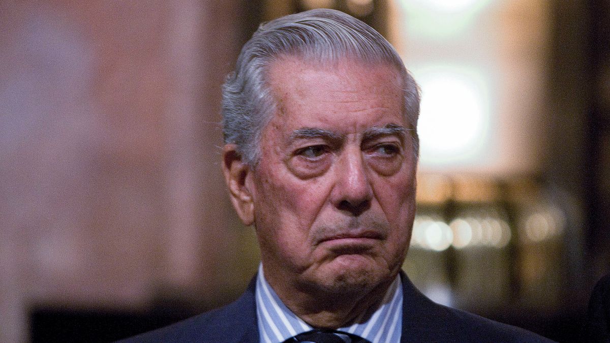 Diez libros esenciales de Mario Vargas Llosa para entender su legado