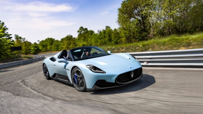 Tras probar el Maserati MC20 Cielo queda claro el porqué de su nombre